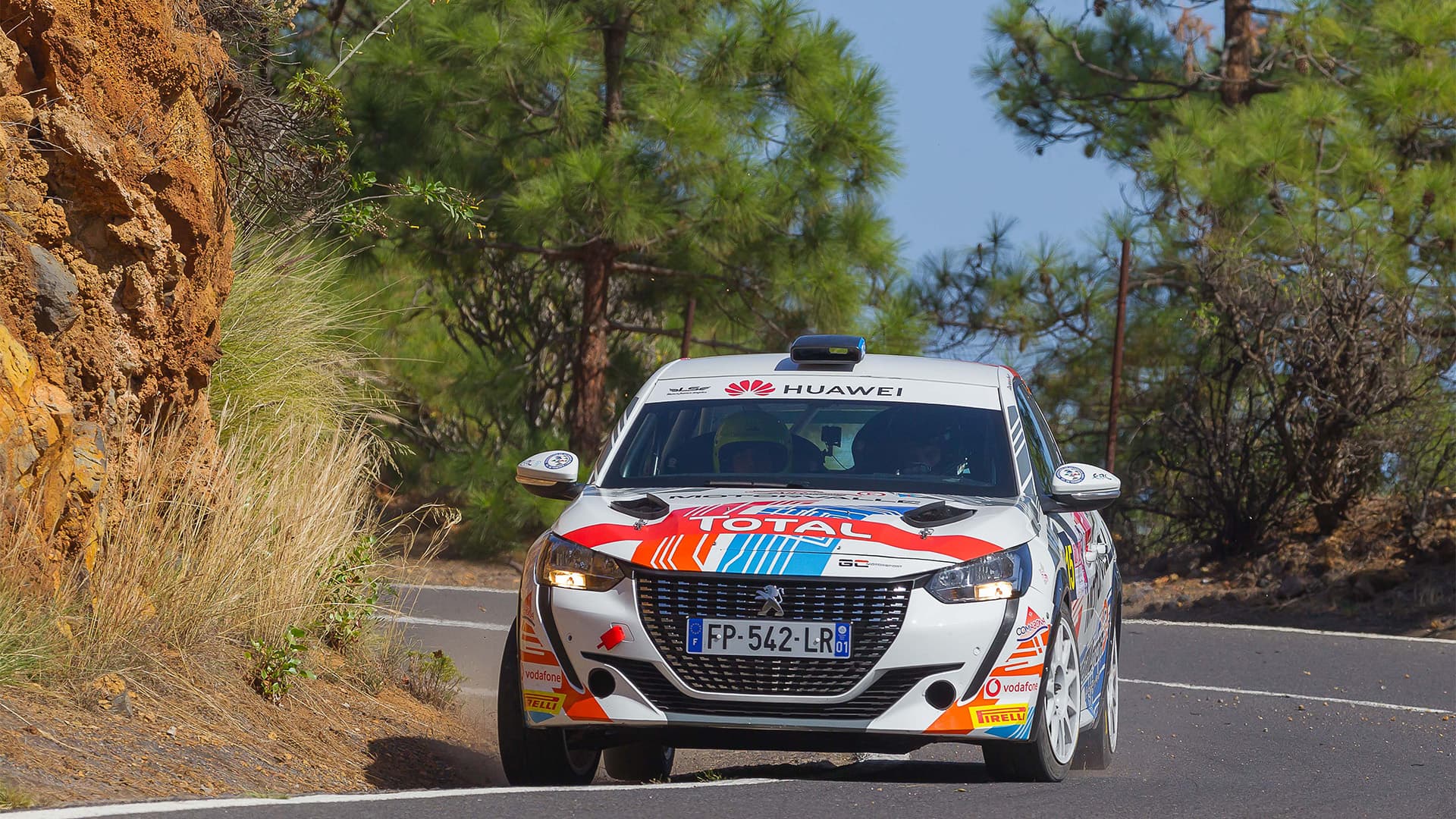 Rally in Tenerife – A High-Speed Motorsport Spectacle