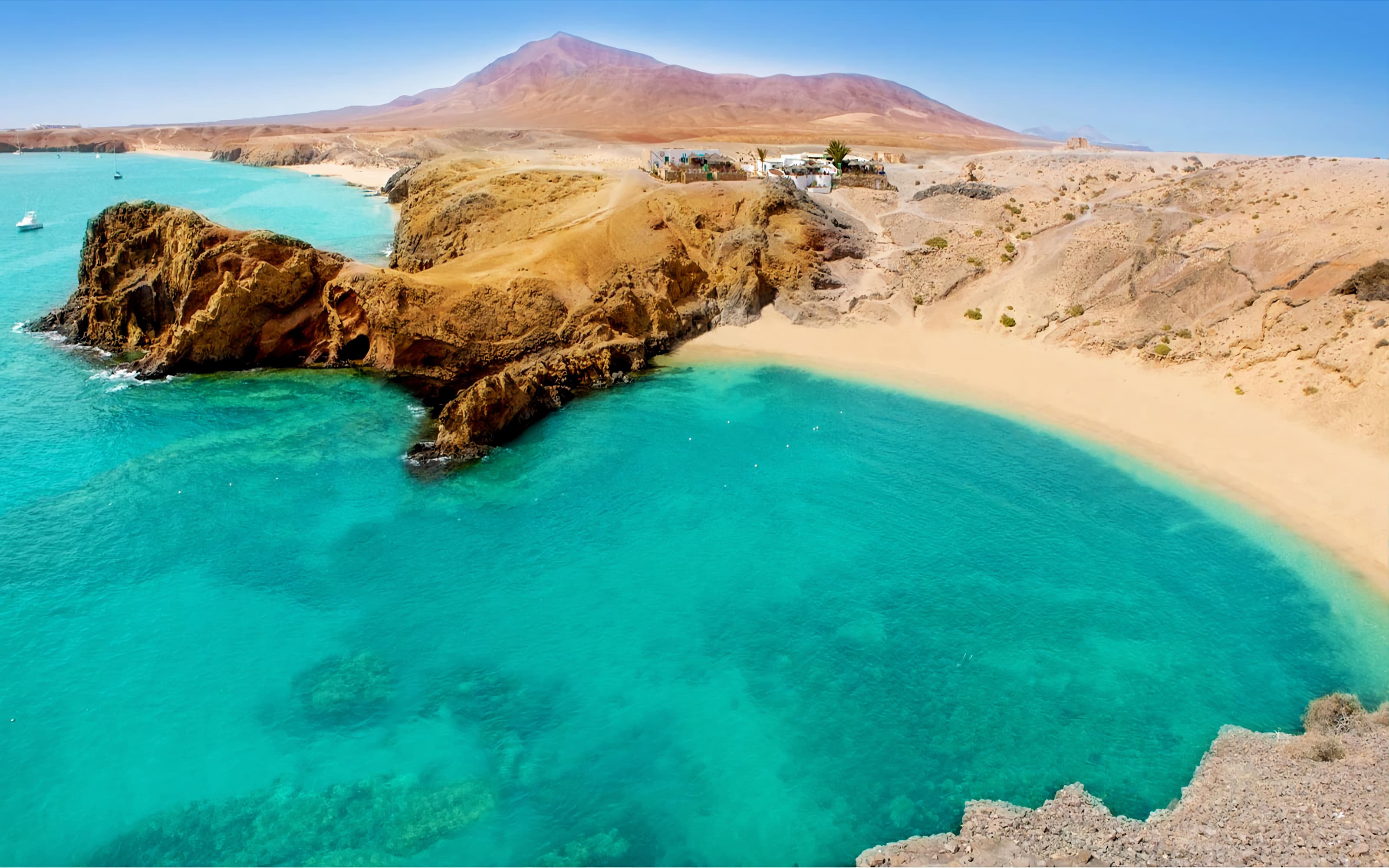 Beach Hopping and Water Sports – Discover the Coastline of Gran Canaria