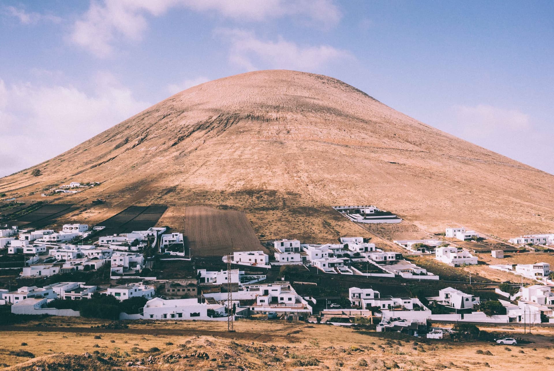 Lanzarote – The Island of Fire and Art